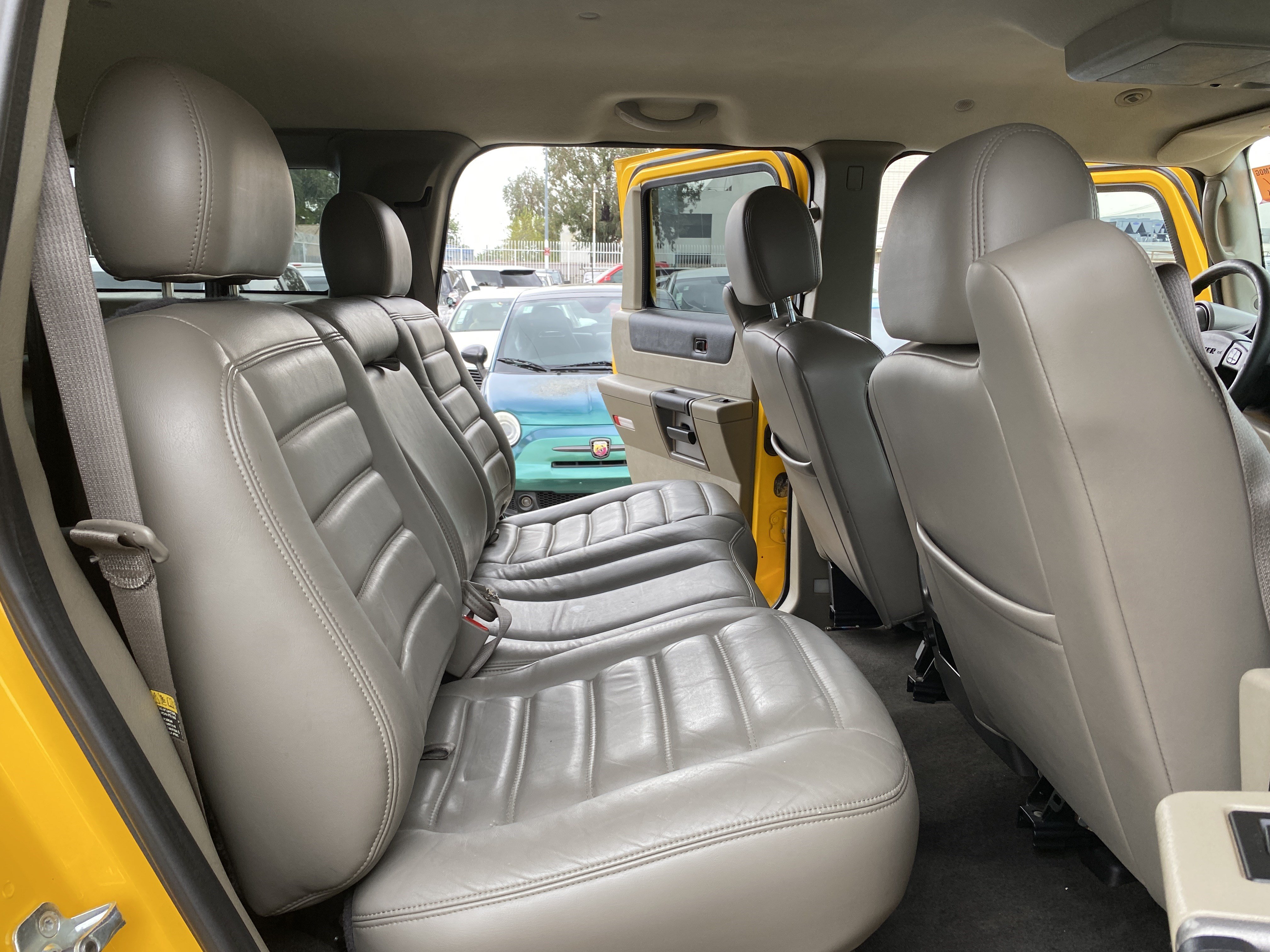 Used 2003 HUMMER H2 w/ Preferred Equipment Group AWD/4WD image 21