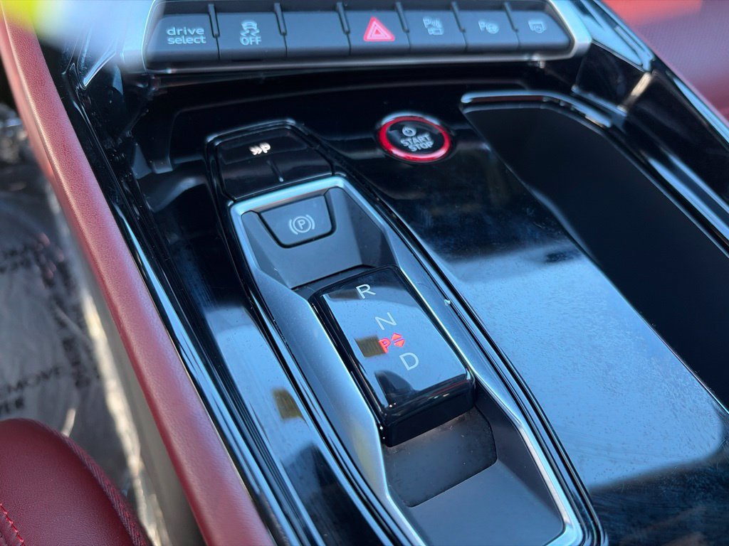 Used 2024 Audi RS e-tron GT w/ Carbon Performance Package AWD/4WD image 28