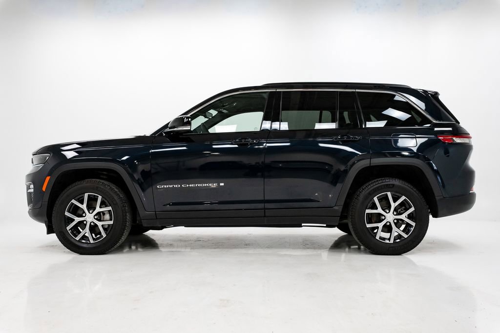 Used 2024 Jeep Grand Cherokee Limited w/ Trailer Tow Package image 28