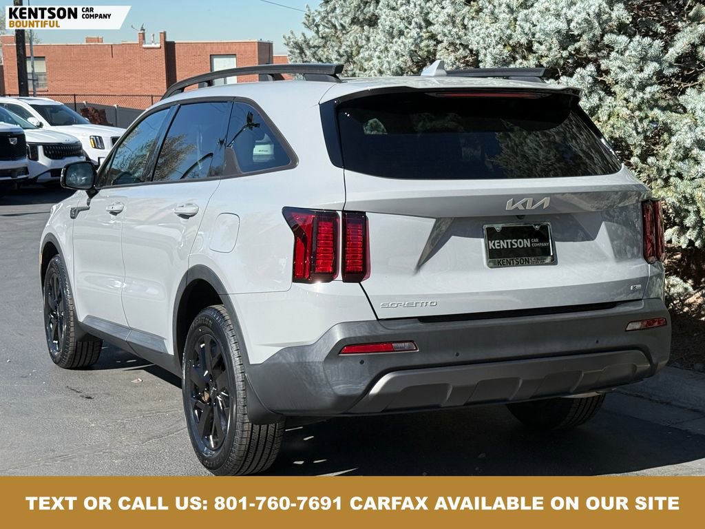 Used 2023 Kia Sorento S w/ Panoramic Sunroof Package image 5
