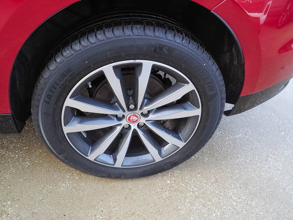 Used 2021 Jaguar F-PACE S AWD/4WD image 35