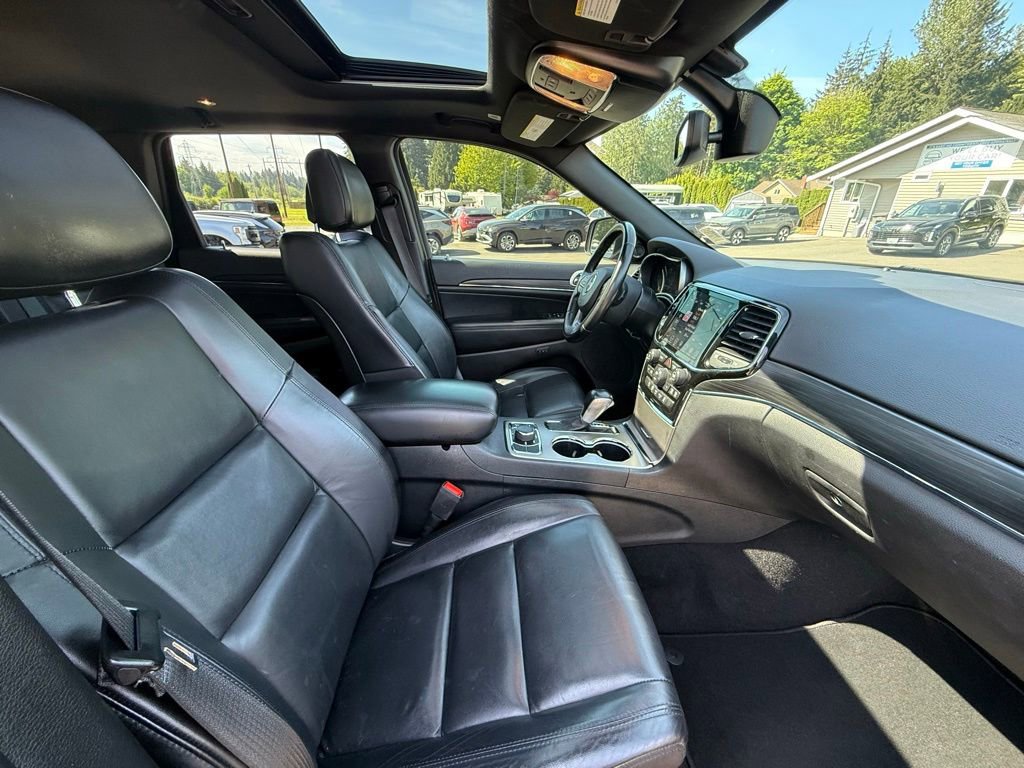 Used 2020 Jeep Grand Cherokee Limited AWD/4WD image 21