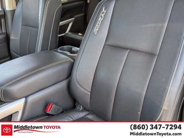 Used 2019 Nissan Titan PRO-4X w/ Pro-4x Convenience Package AWD/4WD image 14