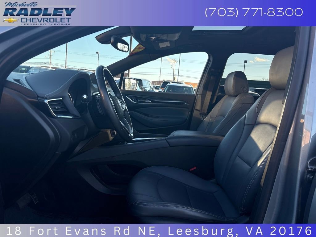 Used 2023 Buick Enclave Essence w/ Experience Buick Package image 15