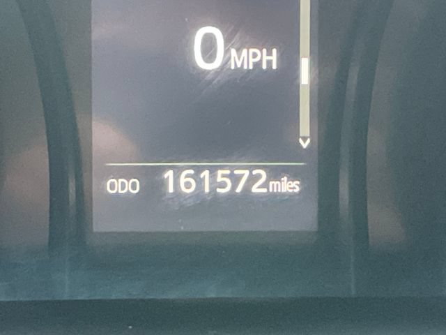 Used 2019 Toyota Camry SE FWD image 11