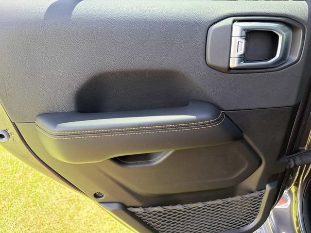 New 2027 Jeep Wrangler Unlimited Sahara AWD/4WD image 26