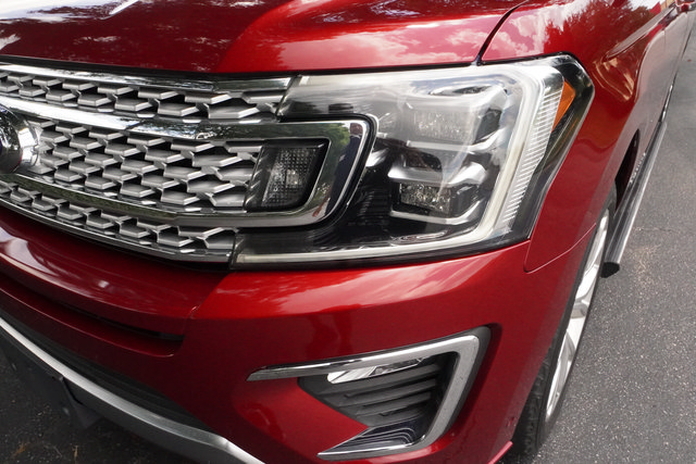 Used 2019 Ford Expedition Platinum RWD image 33