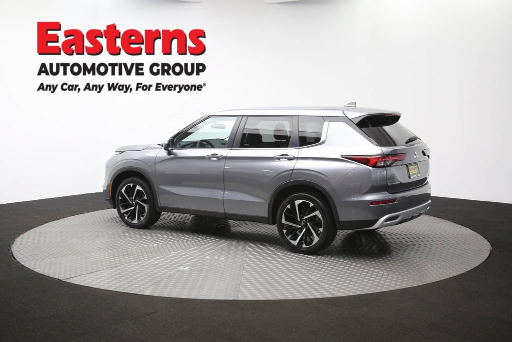 Used 2024 Mitsubishi Outlander SE AWD/4WD image 63