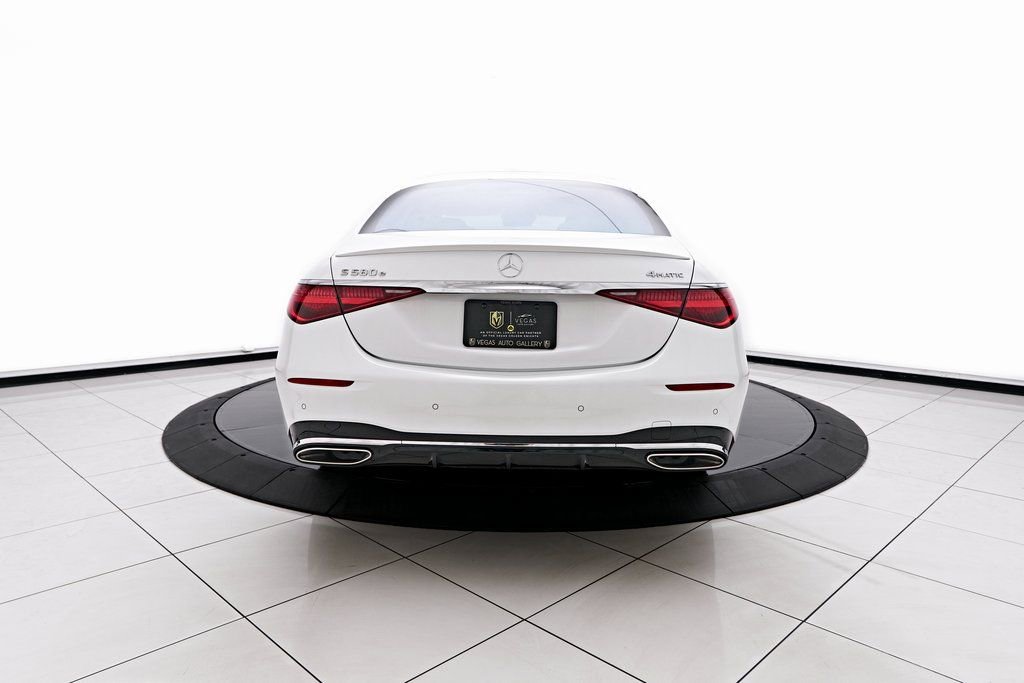 Used 2024 Mercedes-Benz S 580e 4MATIC Sedan image 11