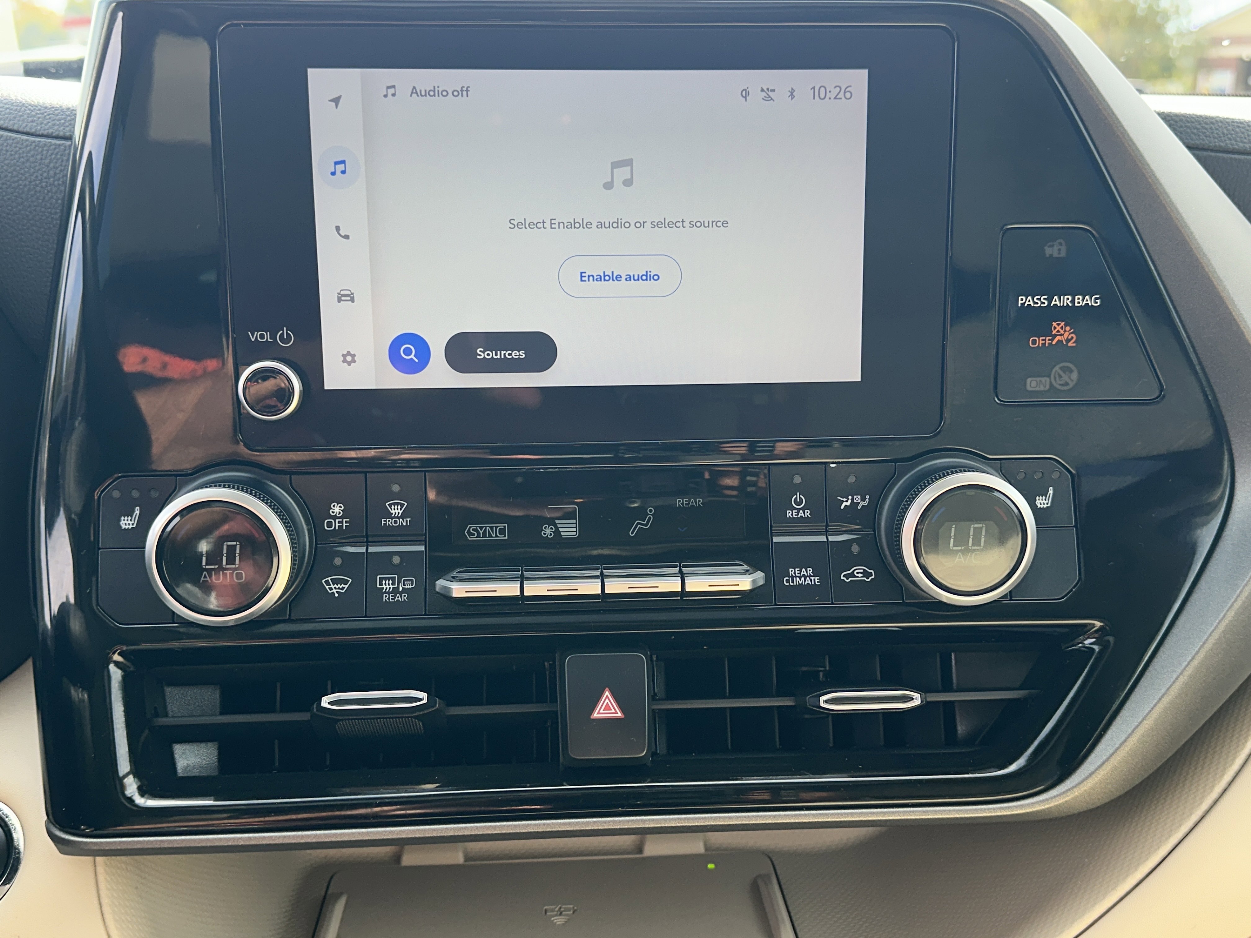 Used 2023 Toyota Highlander XLE image 30