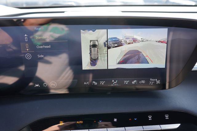 Used 2025 Buick Enclave Preferred image 37