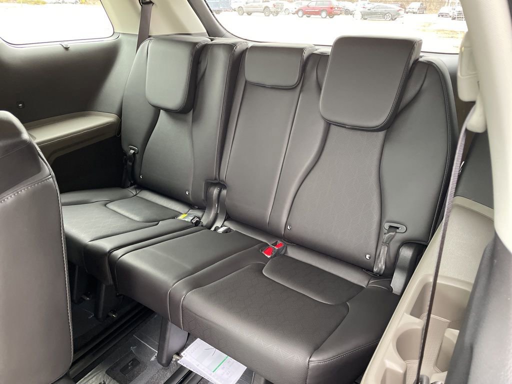 New 2026 Kia Carnival EX image 13