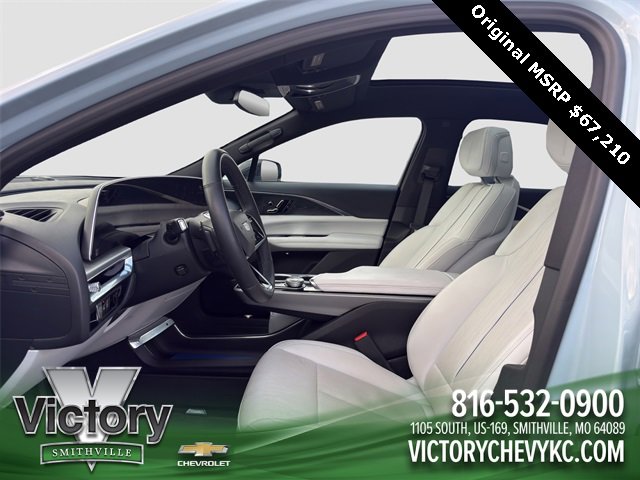 Used 2024 Cadillac Lyriq Luxury w/ LPO, Floor Liner Package image 9