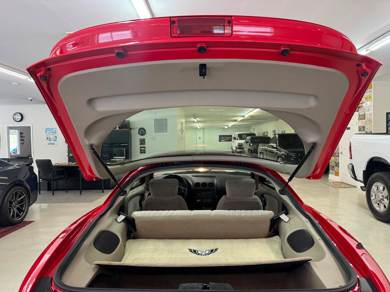 Used 2000 Pontiac Firebird Formula RWD image 24