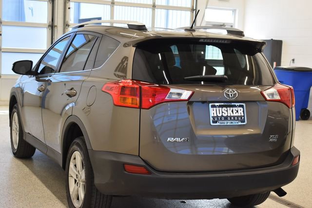 Used 2014 Toyota RAV4 XLE AWD/4WD image 10