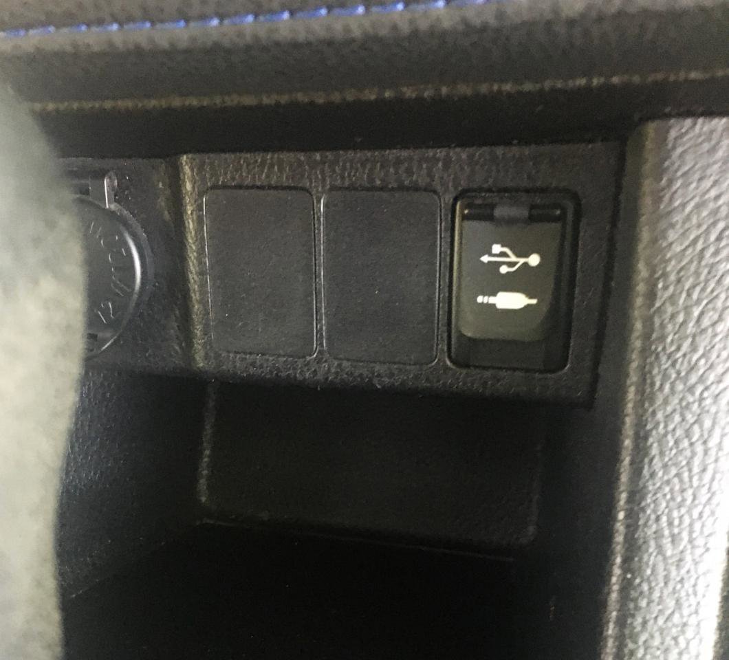 Used 2017 Toyota Corolla SE FWD image 25