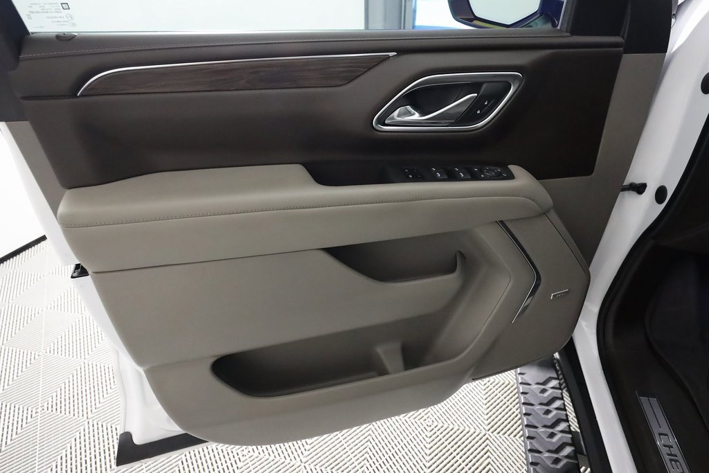 Used 2023 Chevrolet Tahoe Z71 w/ Z71 Off-Road Package image 19