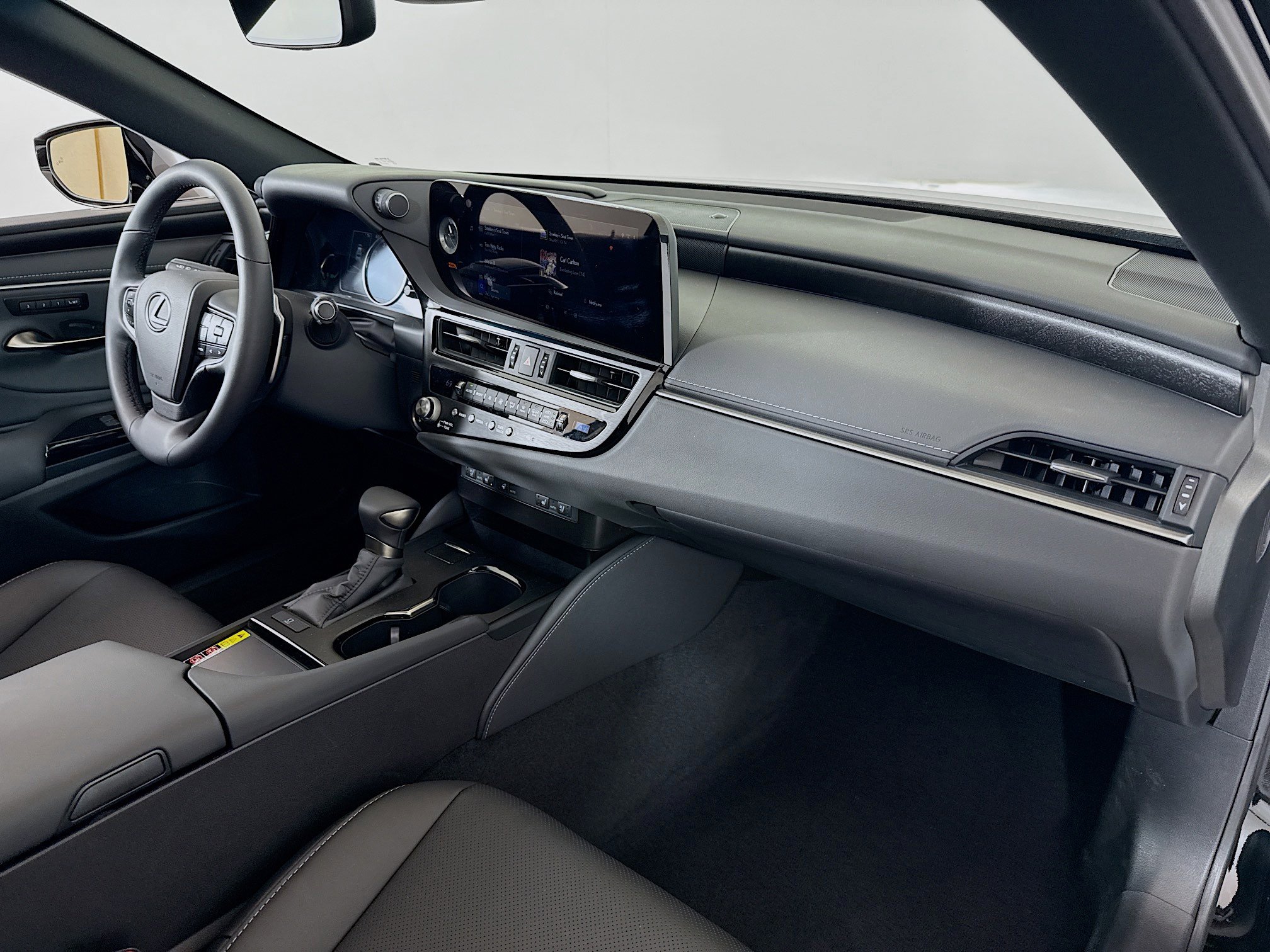 Used 2025 Lexus ES 350 350 w/ Premium Package image 26