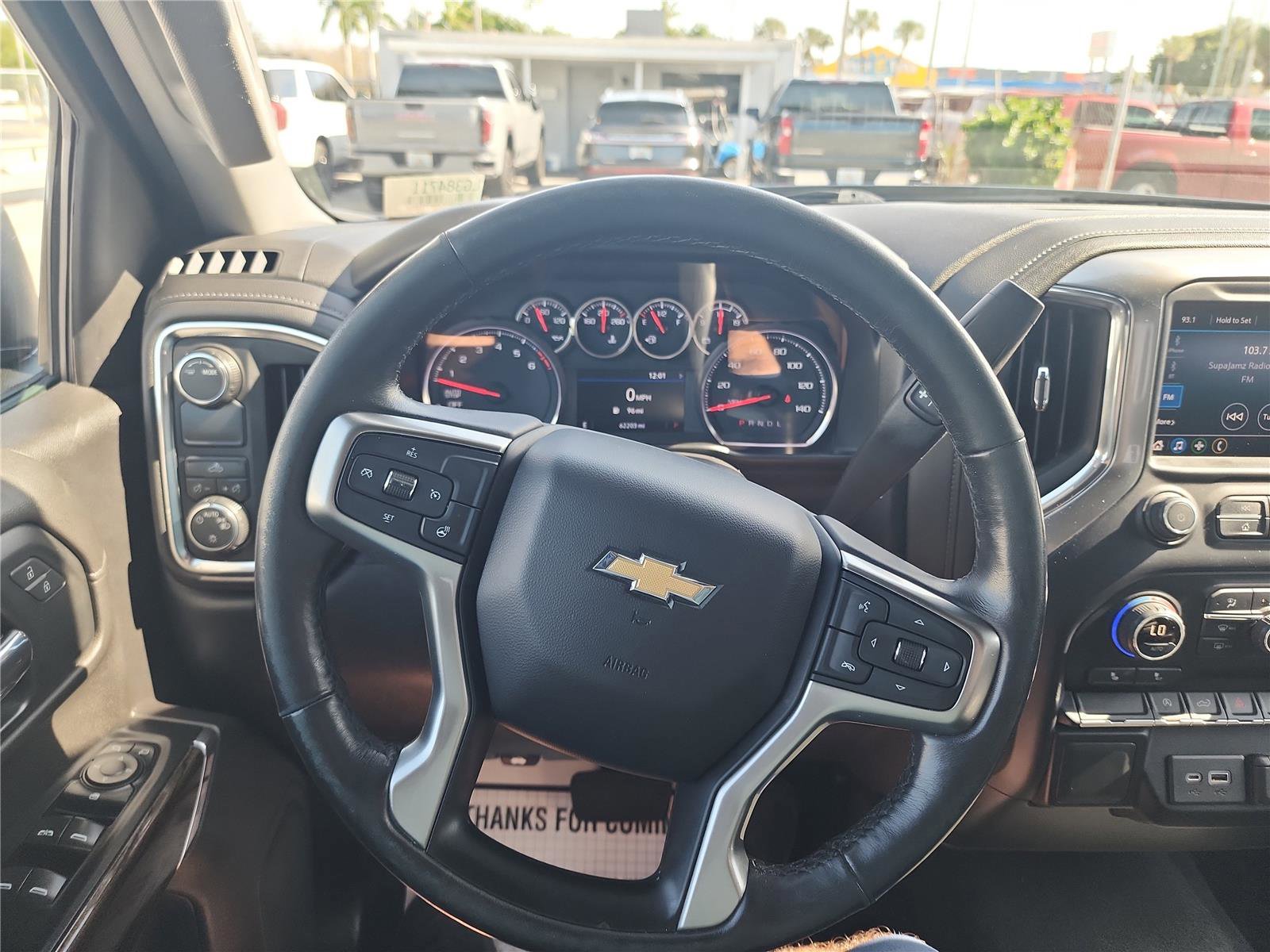 Used 2020 Chevrolet Silverado 1500 LT w/ All-Star Edition image 34