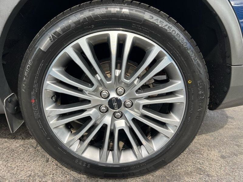 Used 2018 Lincoln MKX Reserve w/ Lincoln MKX Climate Package AWD/4WD image 27