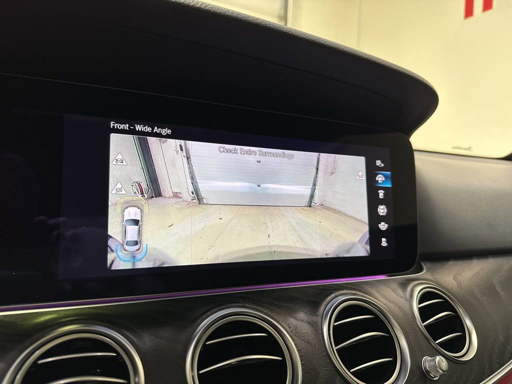 Used 2022 Mercedes-Benz E 350 Sedan w/ AMG Line Exterior image 28