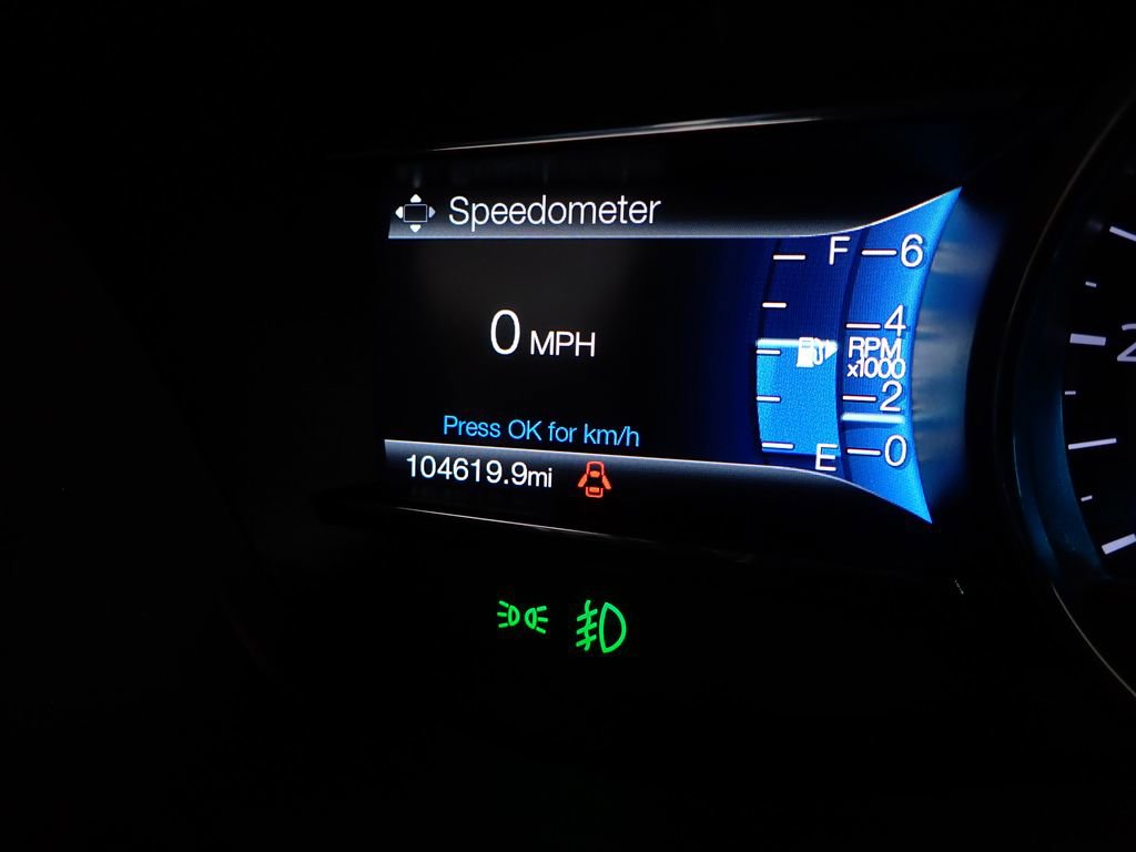 Used 2017 Ford Explorer XLT w/ Equipment Group 202A image 30