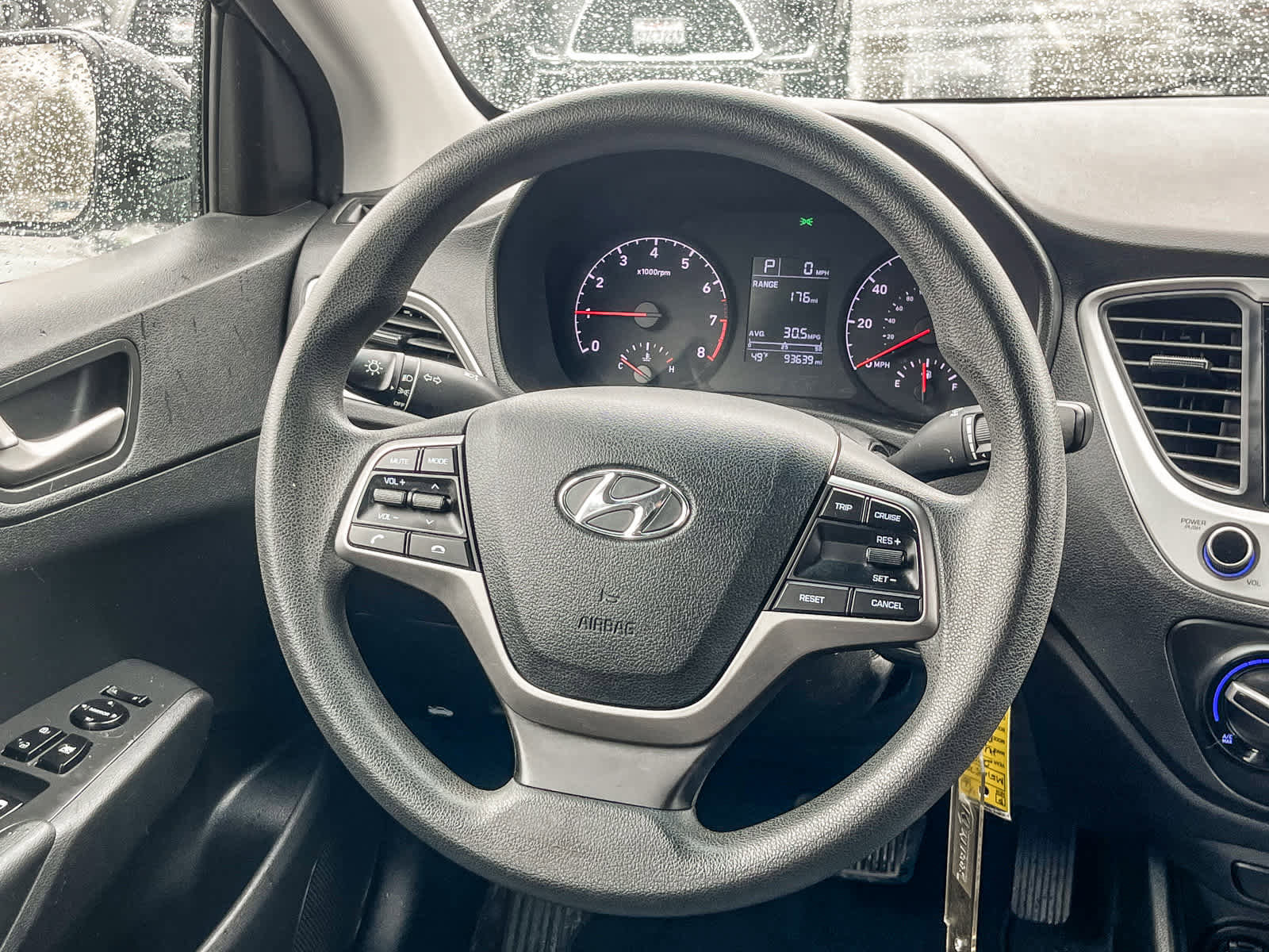 Used 2021 Hyundai Accent SE image 14