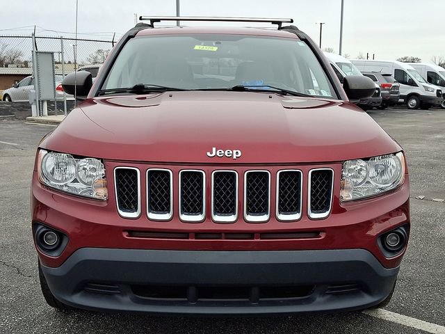 Used 2011 Jeep Compass Limited w/ Sun/Sound Group image 2