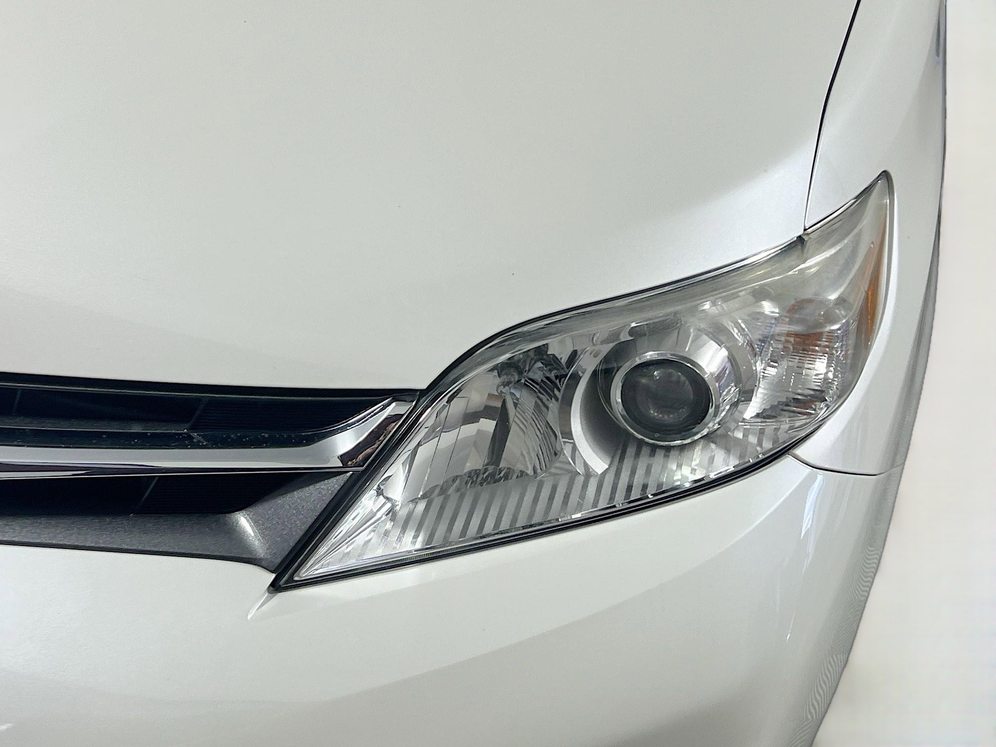 Used 2020 Toyota Sienna XLE image 11
