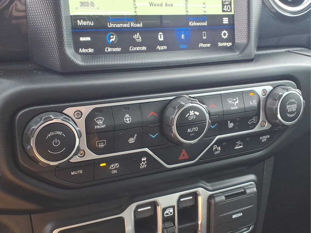 Used 2023 Jeep Wrangler Unlimited Rubicon 392 w/ Dual Top Group image 10