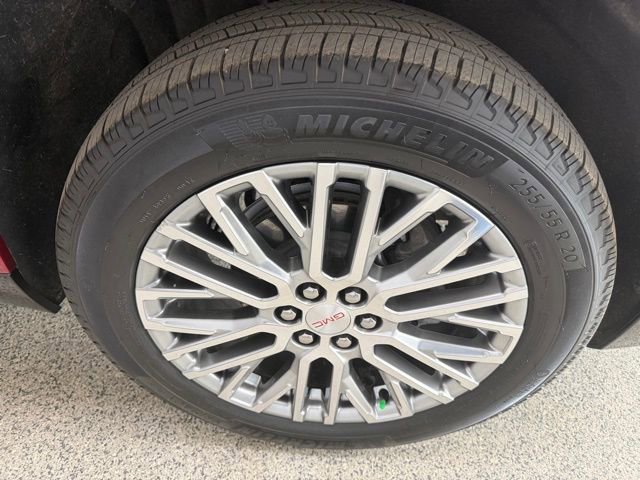 Used 2026 GMC Acadia Denali AWD/4WD image 9