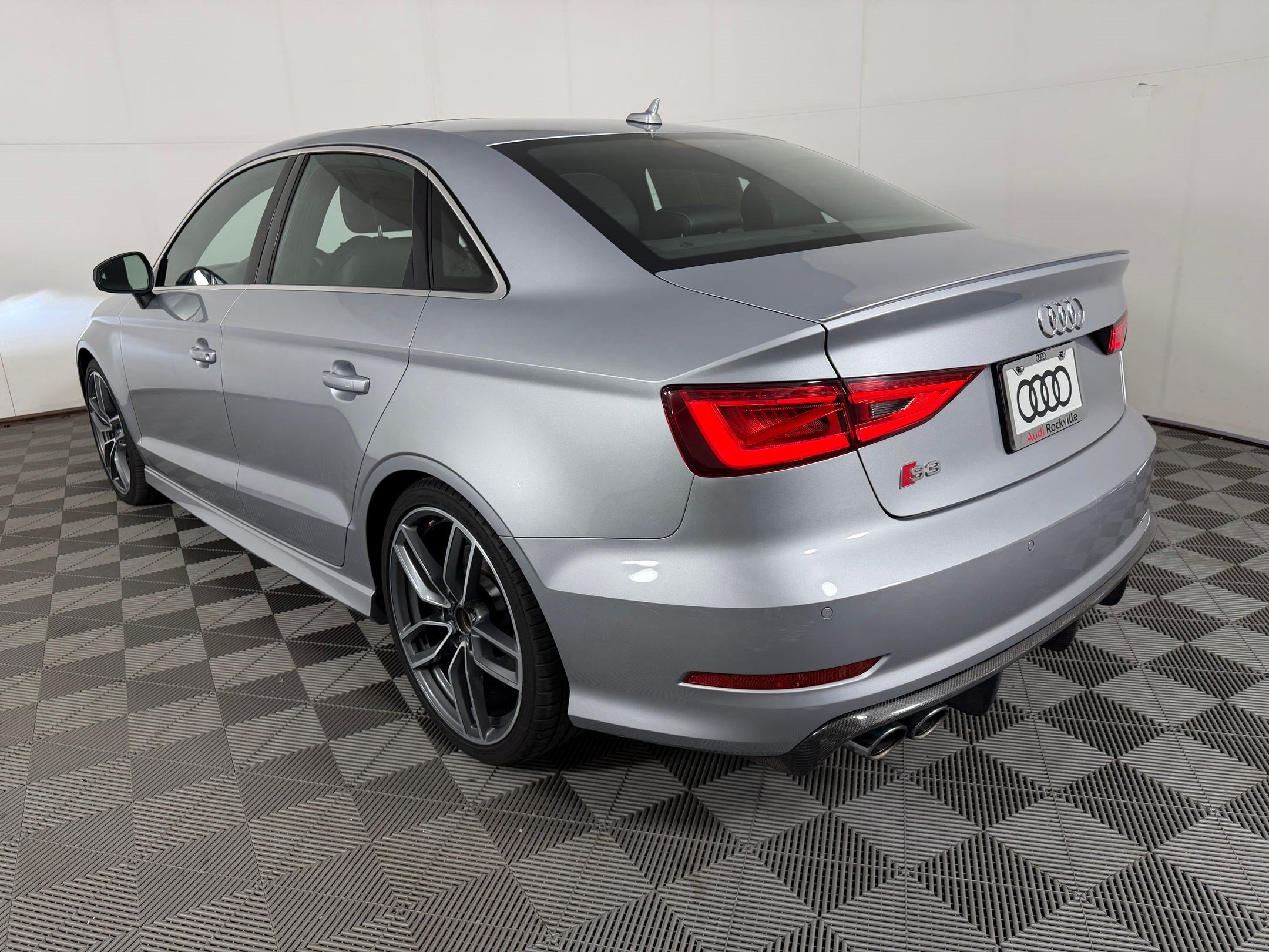 Used 2015 Audi S3 Premium Plus AWD/4WD image 3