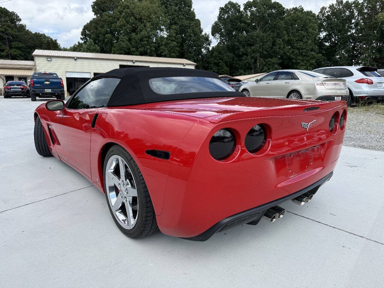 Used 2008 Chevrolet Corvette Convertible w/ Preferred Equipment Group RWD image 22