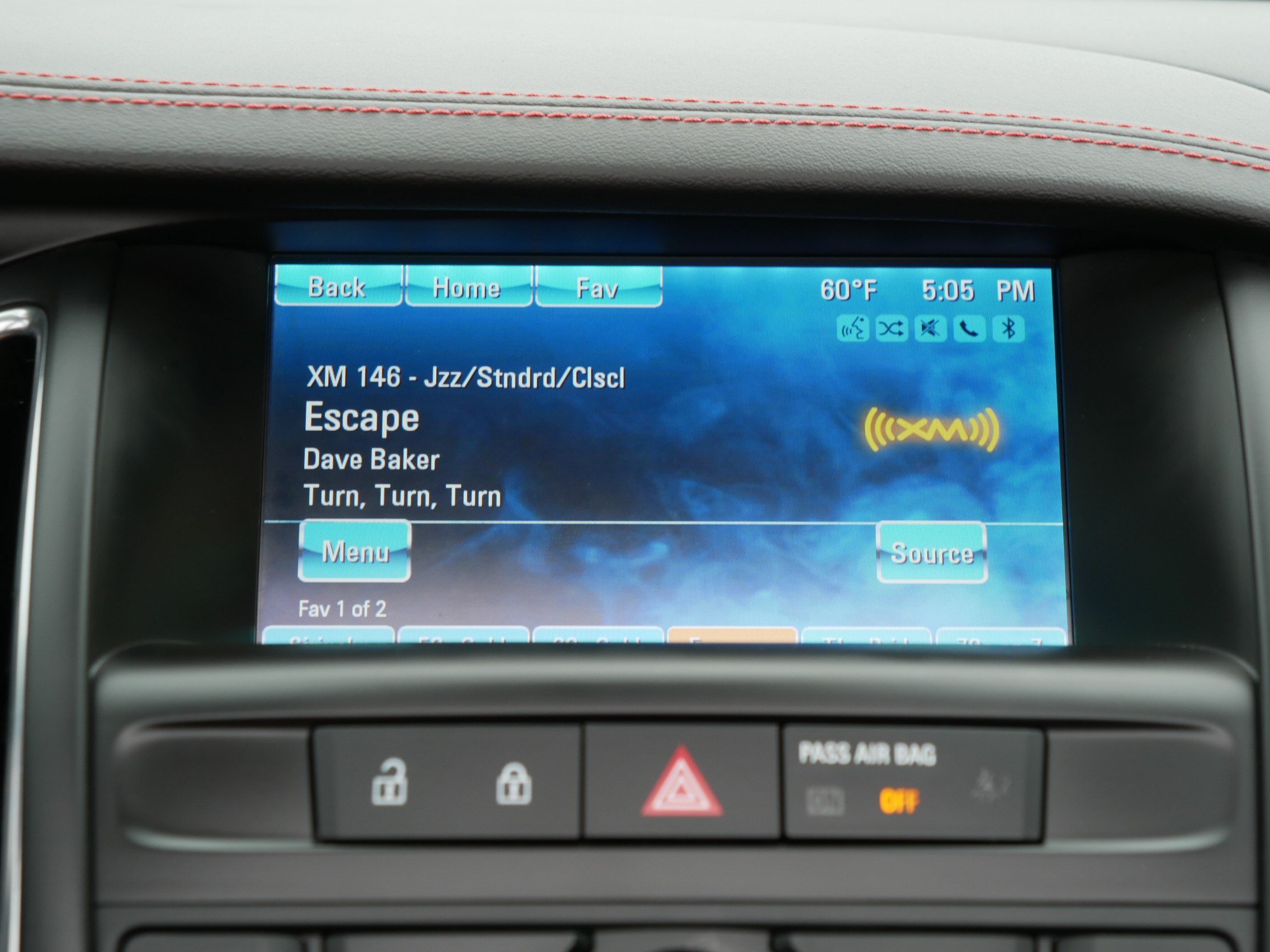 Used 2018 Buick Cascada Sport Touring w/ Dark Effects Package FWD image 22