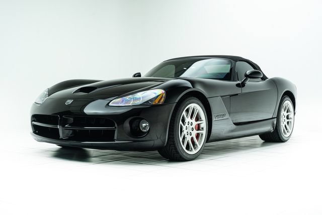 Used 2004 Dodge Viper SRT-10 RWD image 11