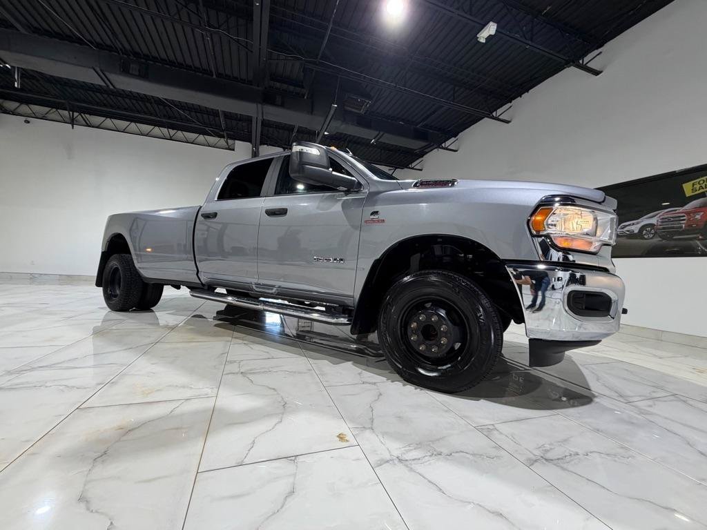 Used 2024 RAM 3500 Big Horn AWD/4WD image 5