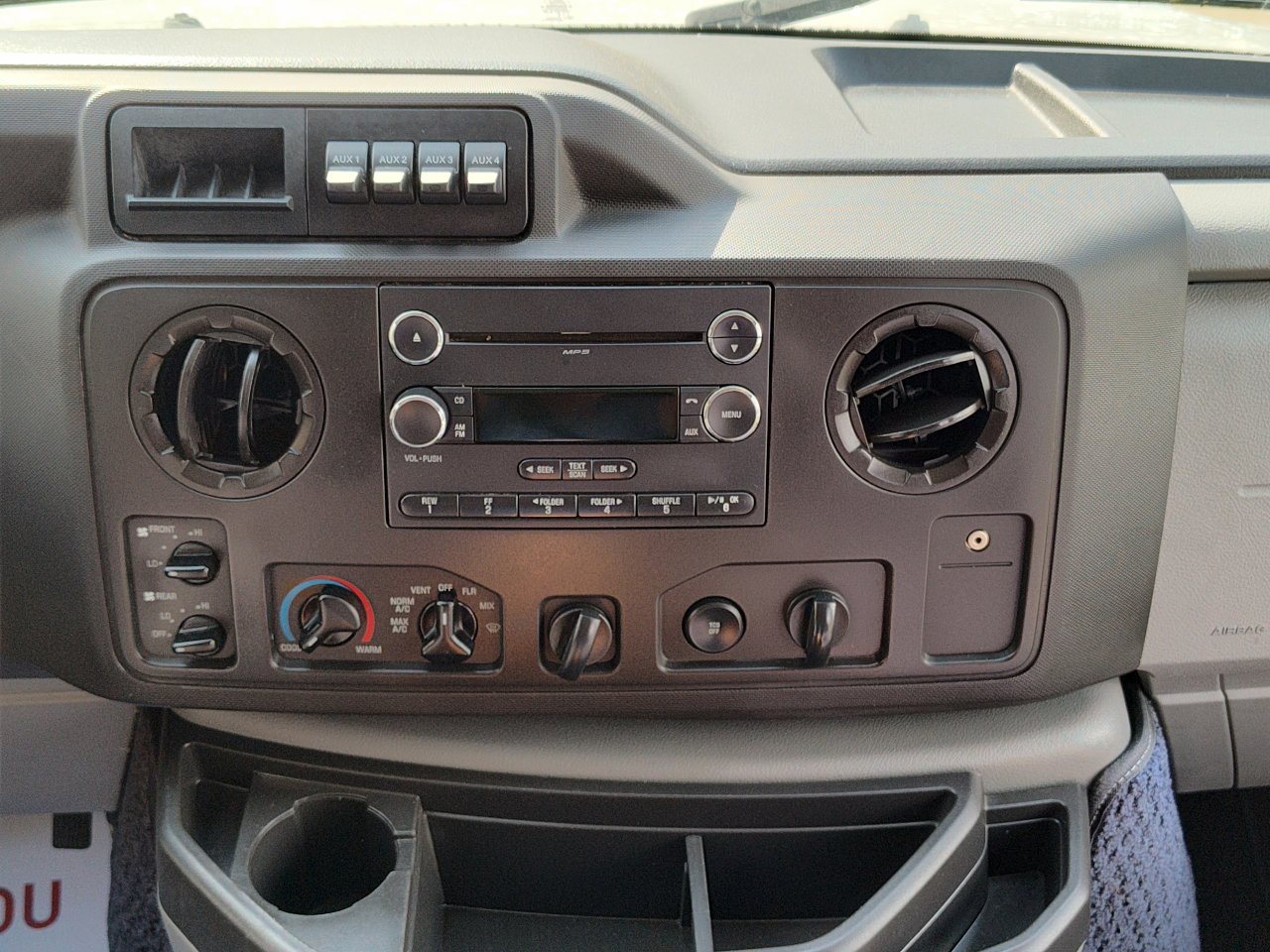 Used 2013 Ford E-250 and Econoline 250 Extended w/ Premium Van Group image 14