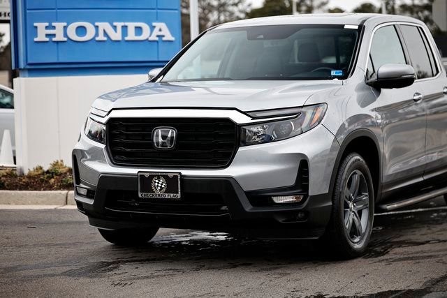 Used 2023 Honda Ridgeline RTL-E image 2