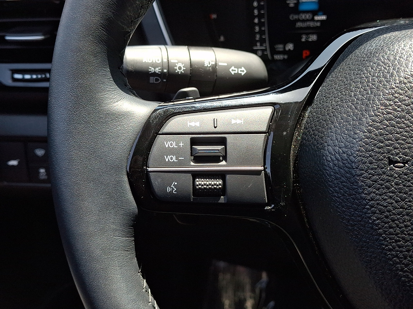 Used 2025 Honda Pilot Elite image 22