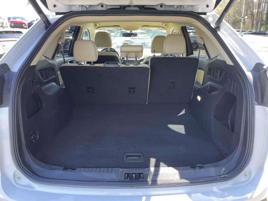 Used 2015 Ford Edge SEL w/ Equipment Group 201A image 9