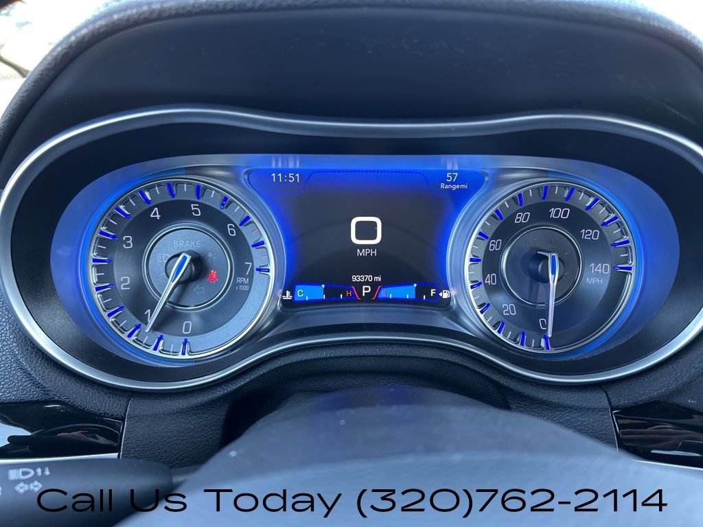 Used 2021 Chrysler 300 S image 19