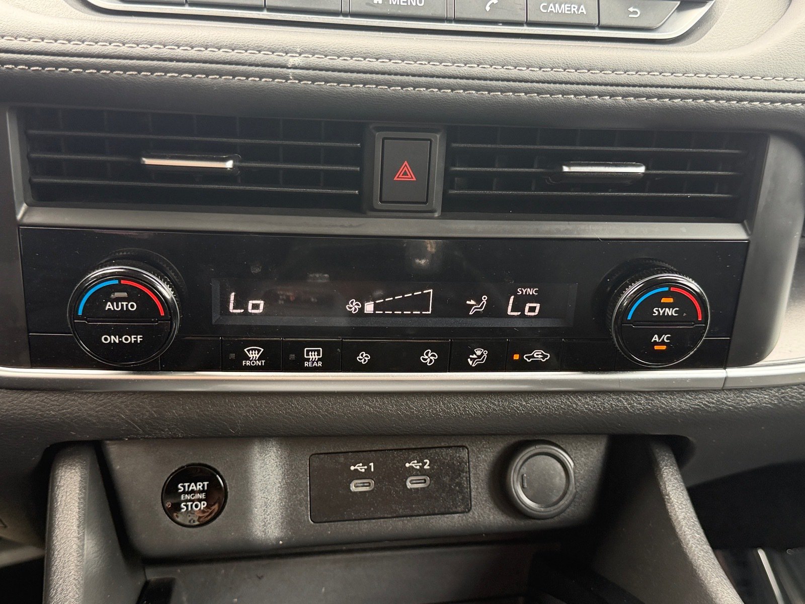 Certified 2025 Nissan Rogue SV FWD image 27