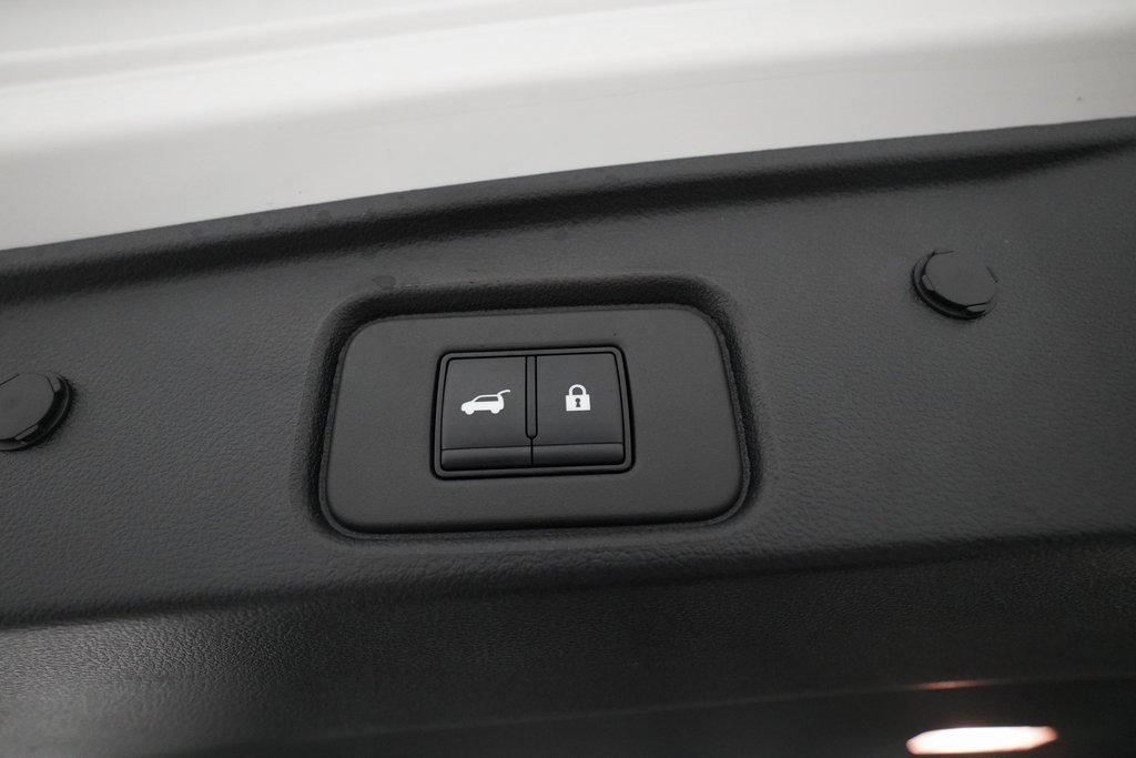 Certified 2024 Nissan Pathfinder SL image 15