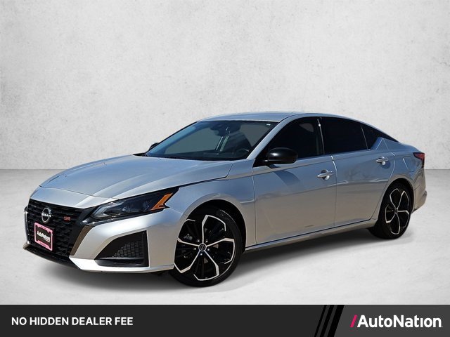 Used 2024 Nissan Altima 2.5 SR