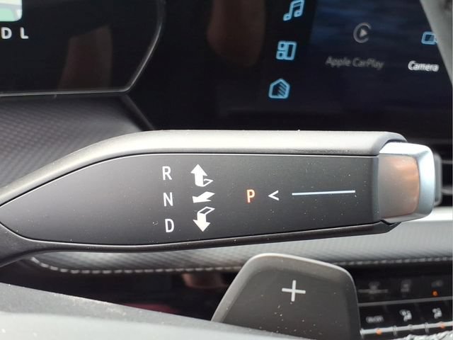 New 2027 Chevrolet Equinox LT w/ Safety and Technology Package FWD image 8