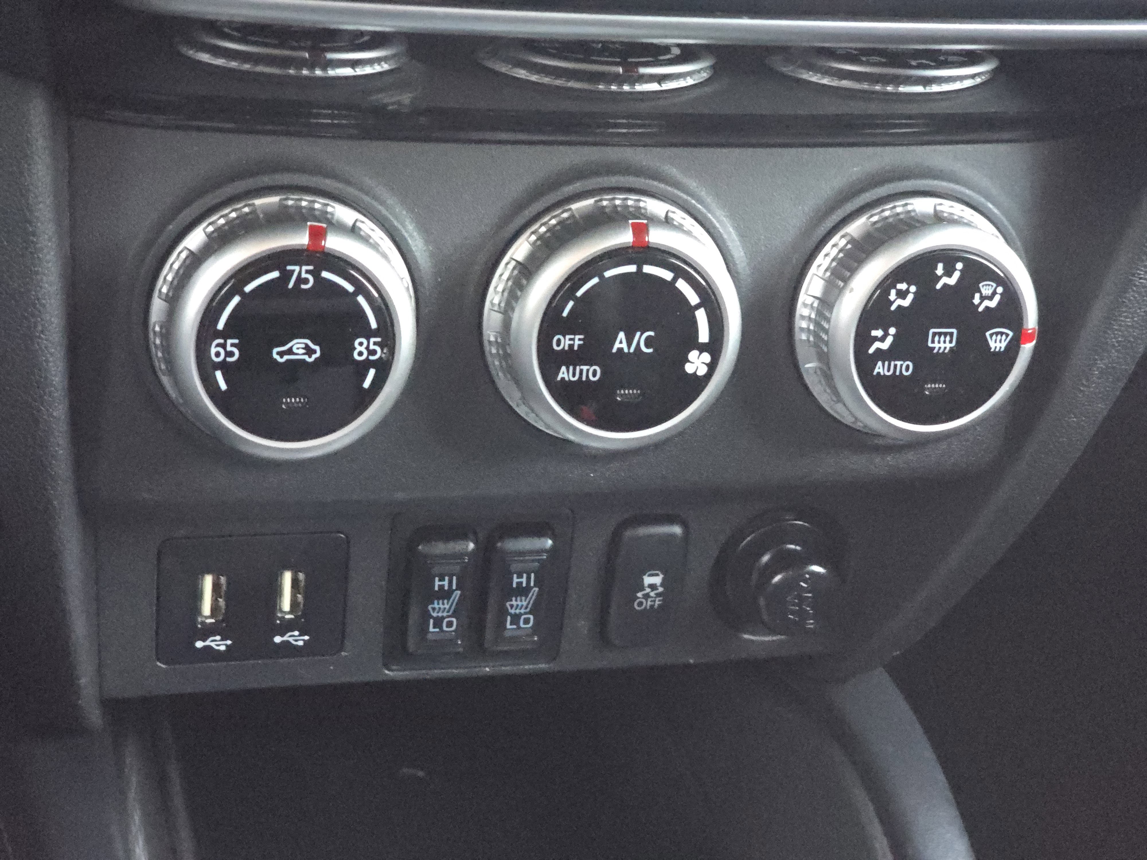 Used 2024 Mitsubishi Outlander Sport SE image 21