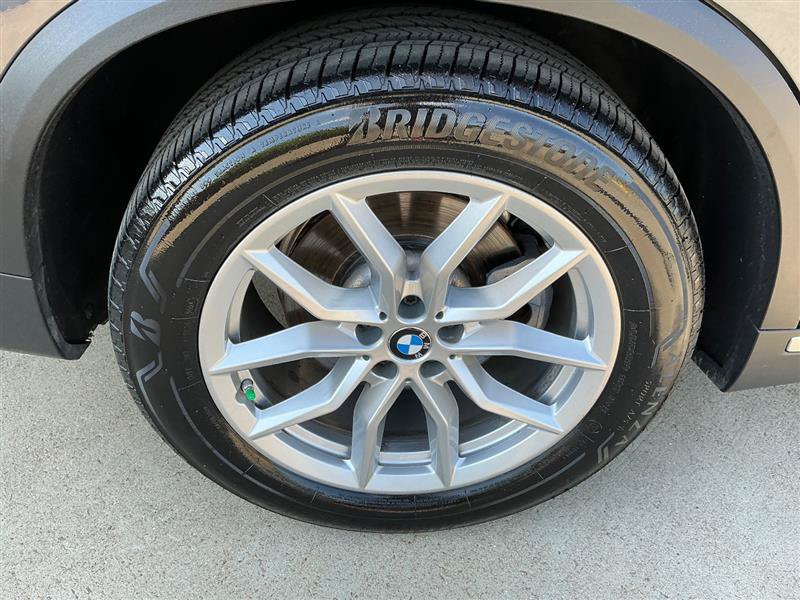 Used 2019 BMW X5 xDrive40i AWD/4WD image 23