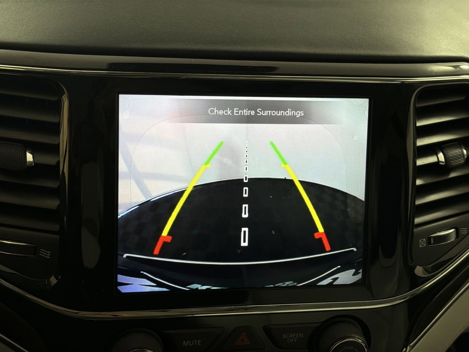 Used 2021 Jeep Grand Cherokee Summit image 19