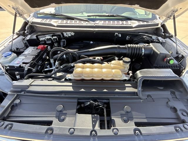 Used 2018 Ford F150 Lariat w/ FX4 Off-Road Package image 34