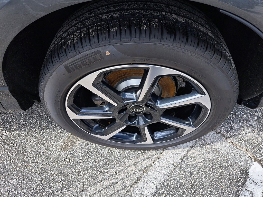 New 2025 Audi Q3 2.0T Premium Plus image 30